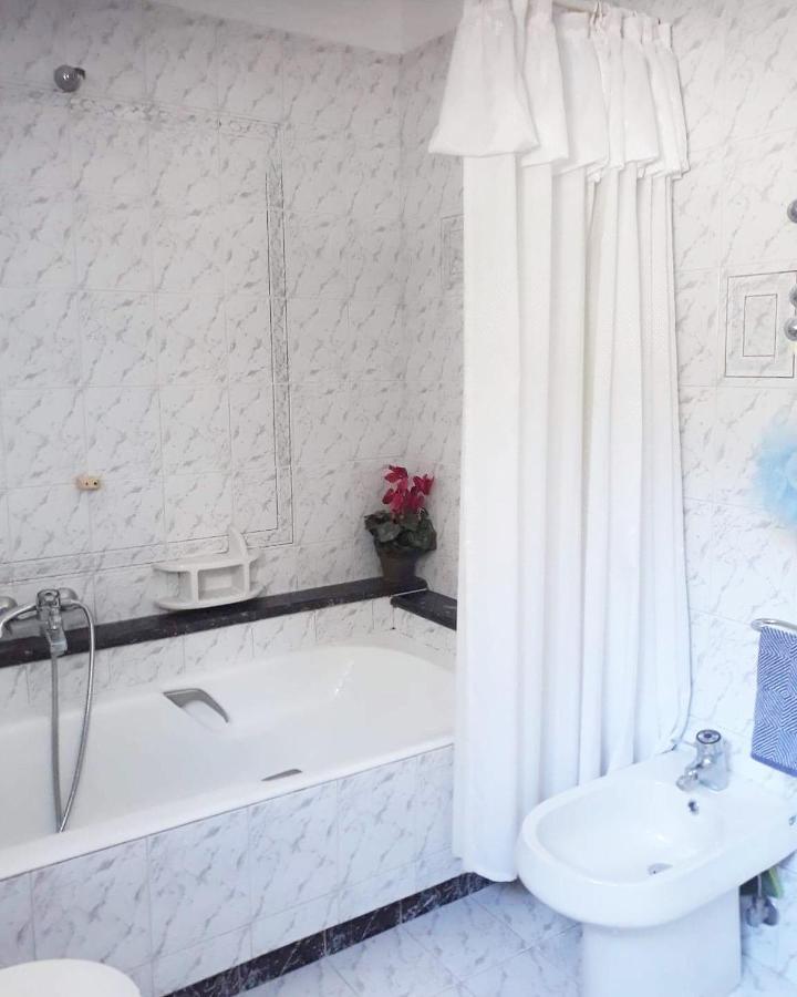 Fantastic Villa, A 5 Minute Drive From The Beach! Atina Dış mekan fotoğraf
